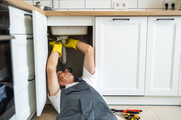 Best Clogged Drain Plumber  in Smithville, OH